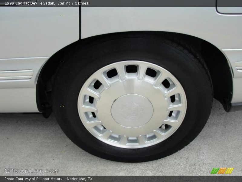 Sterling / Oatmeal 1999 Cadillac DeVille Sedan
