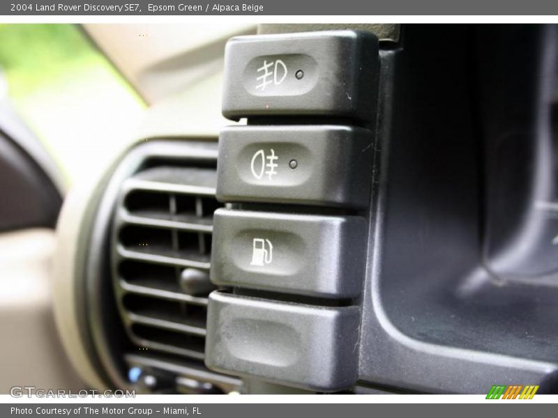 Epsom Green / Alpaca Beige 2004 Land Rover Discovery SE7