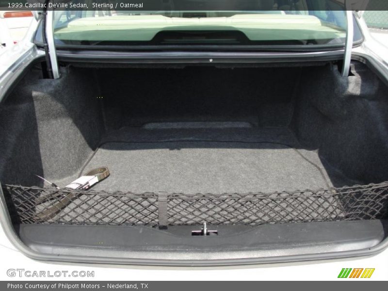 Sterling / Oatmeal 1999 Cadillac DeVille Sedan