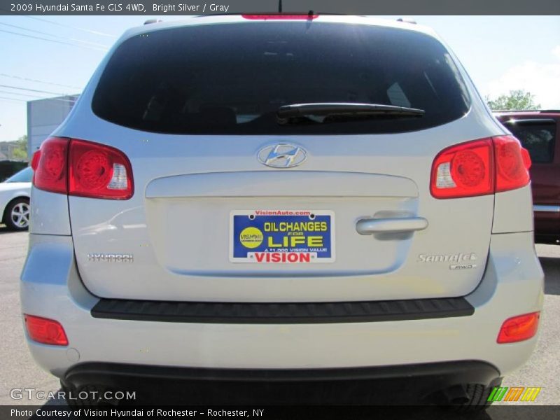 Bright Silver / Gray 2009 Hyundai Santa Fe GLS 4WD