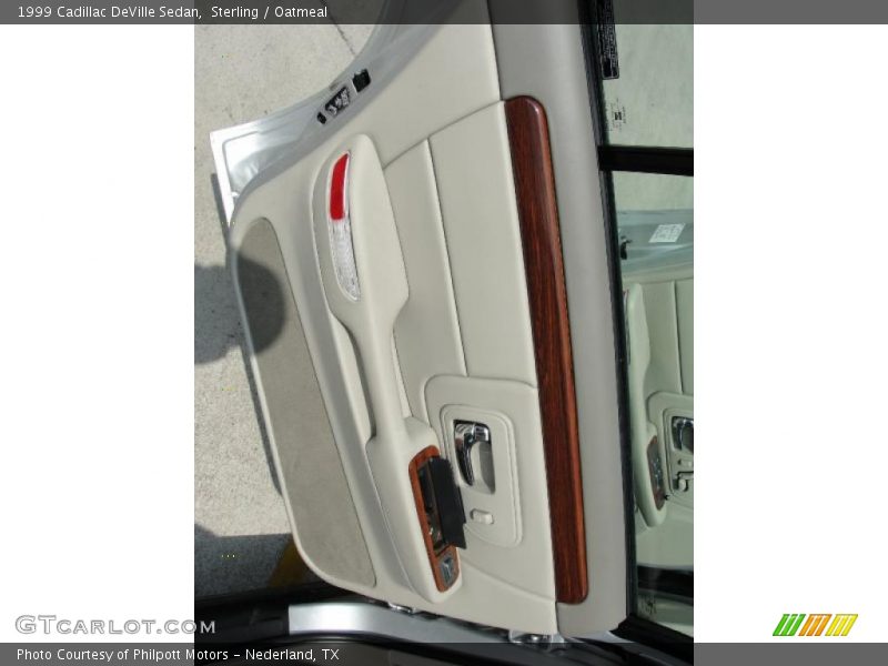 Sterling / Oatmeal 1999 Cadillac DeVille Sedan