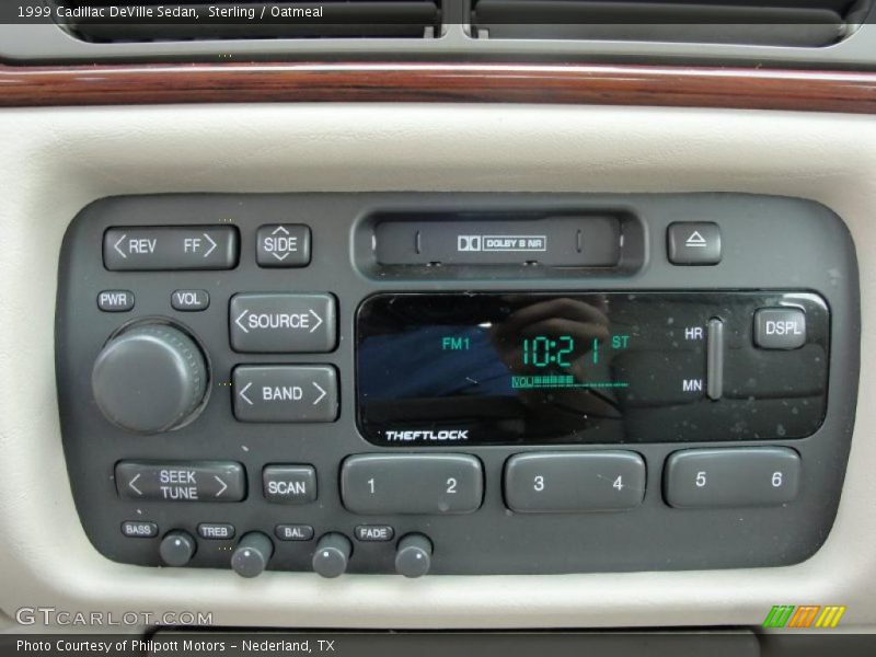 Sterling / Oatmeal 1999 Cadillac DeVille Sedan