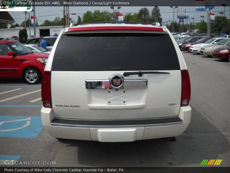 White Diamond / Cocoa/Light Cashmere 2007 Cadillac Escalade ESV AWD