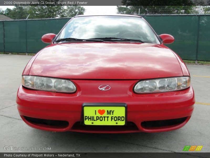 Bright Red / Pewter 2000 Oldsmobile Alero GL Sedan