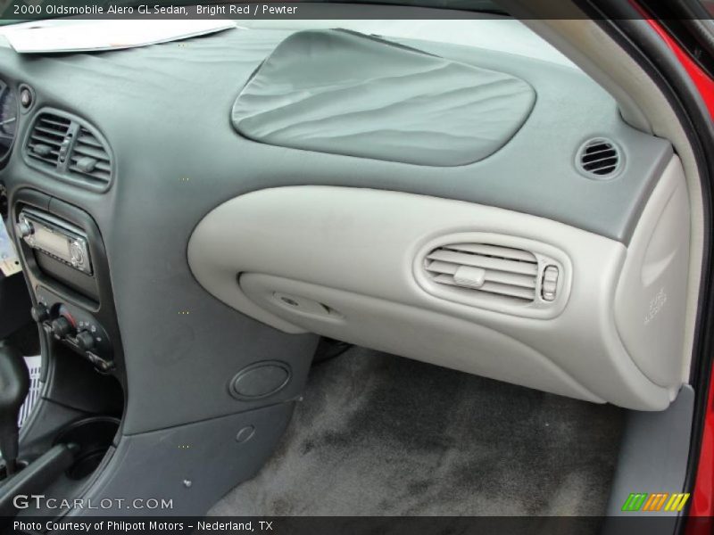Bright Red / Pewter 2000 Oldsmobile Alero GL Sedan