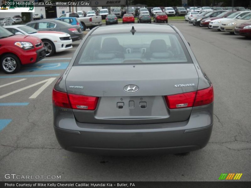 Willow Gray / Gray 2009 Hyundai Sonata GLS