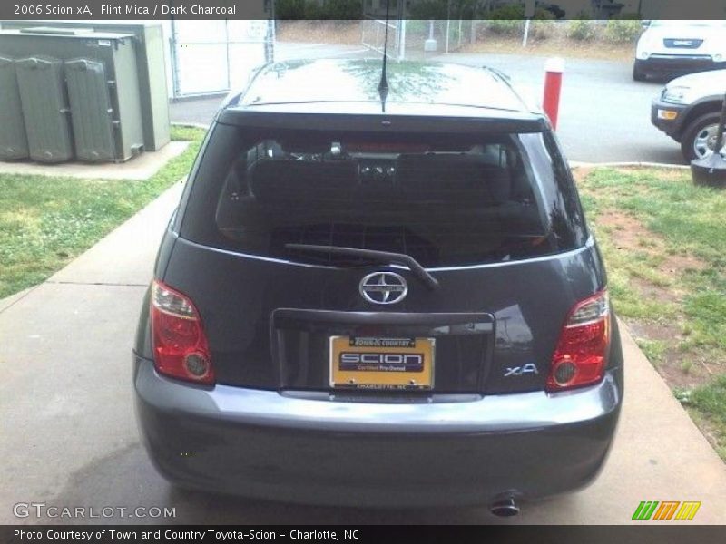 Flint Mica / Dark Charcoal 2006 Scion xA