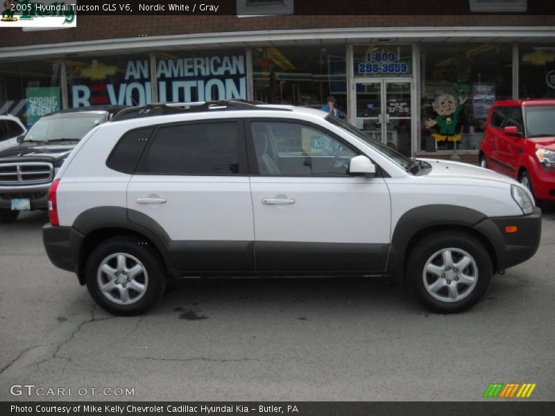 Nordic White / Gray 2005 Hyundai Tucson GLS V6