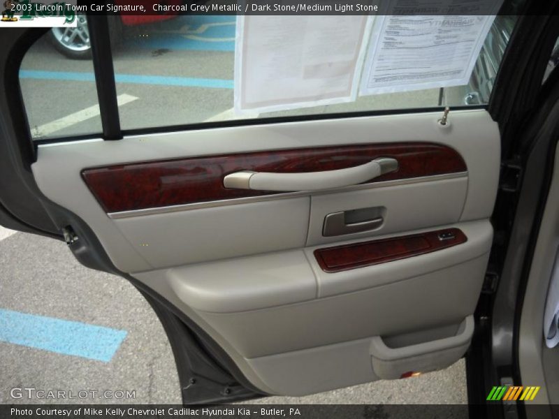 Charcoal Grey Metallic / Dark Stone/Medium Light Stone 2003 Lincoln Town Car Signature