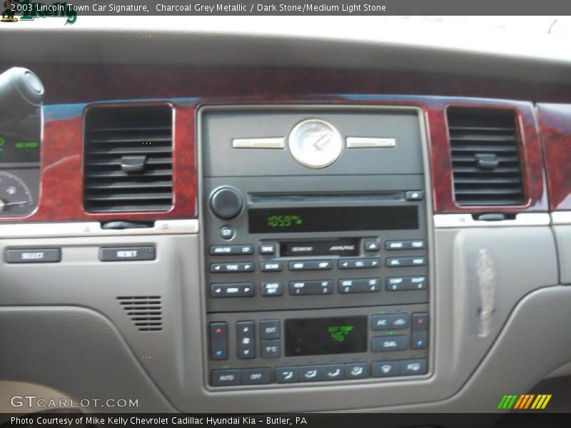 Charcoal Grey Metallic / Dark Stone/Medium Light Stone 2003 Lincoln Town Car Signature