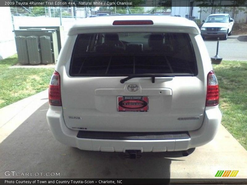 Natural White / Dark Charcoal 2009 Toyota 4Runner Trail Edition 4x4