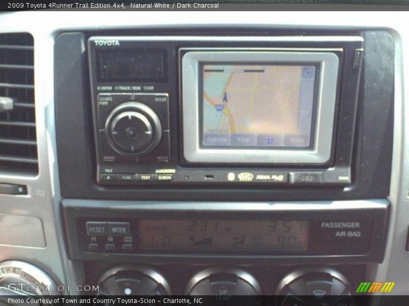 Natural White / Dark Charcoal 2009 Toyota 4Runner Trail Edition 4x4