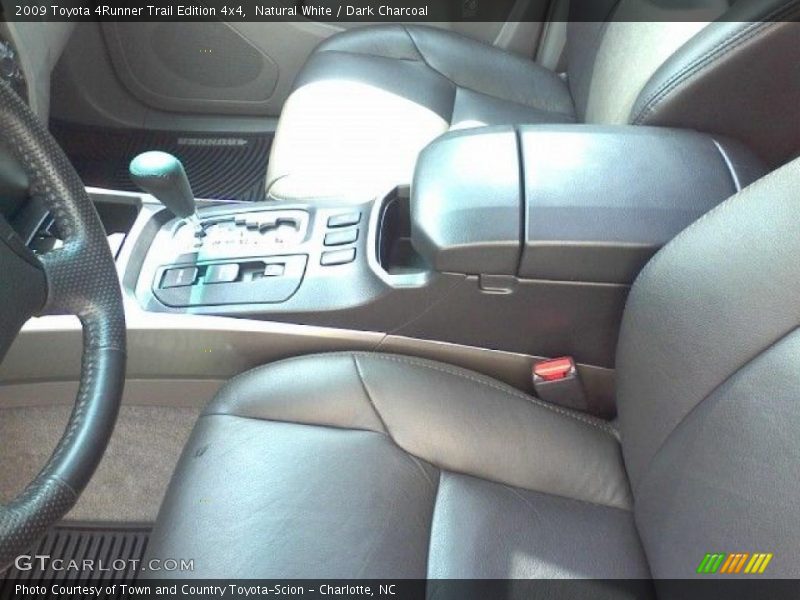 Natural White / Dark Charcoal 2009 Toyota 4Runner Trail Edition 4x4