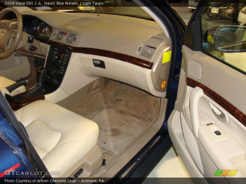 Nautic Blue Metallic / Light Taupe 2004 Volvo S80 2.9