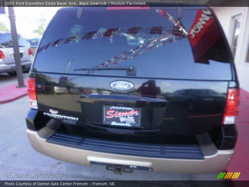 Black Clearcoat / Medium Parchment 2003 Ford Expedition Eddie Bauer 4x4