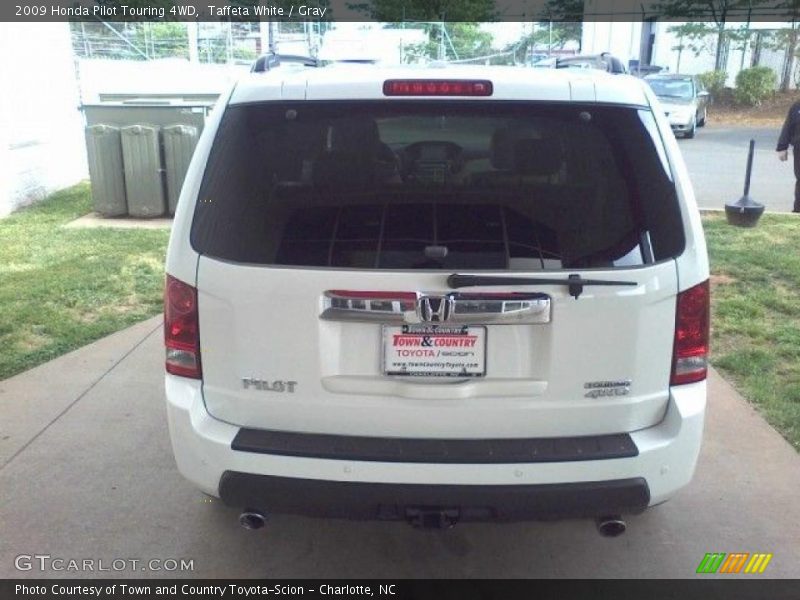 Taffeta White / Gray 2009 Honda Pilot Touring 4WD