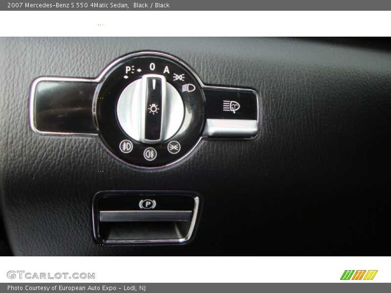 Black / Black 2007 Mercedes-Benz S 550 4Matic Sedan