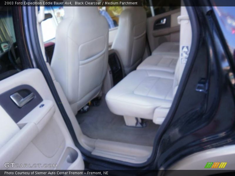 Black Clearcoat / Medium Parchment 2003 Ford Expedition Eddie Bauer 4x4