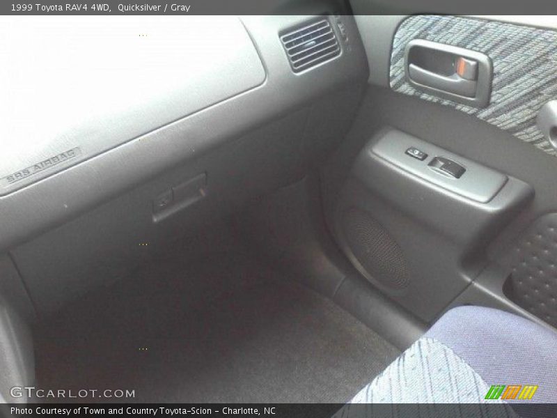 Quicksilver / Gray 1999 Toyota RAV4 4WD