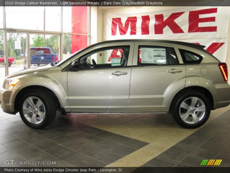 Light Sandstone Metallic / Dark Slate Gray/Medium Graystone 2010 Dodge Caliber Mainstreet