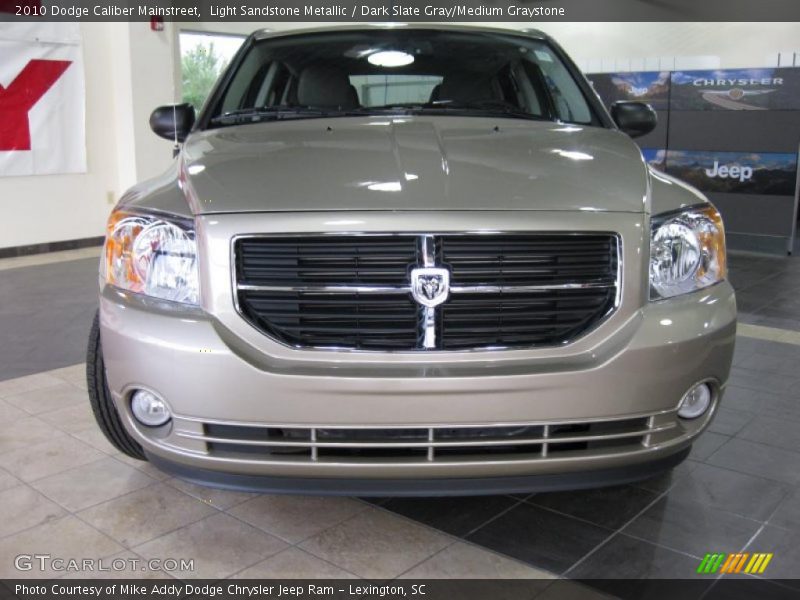 Light Sandstone Metallic / Dark Slate Gray/Medium Graystone 2010 Dodge Caliber Mainstreet