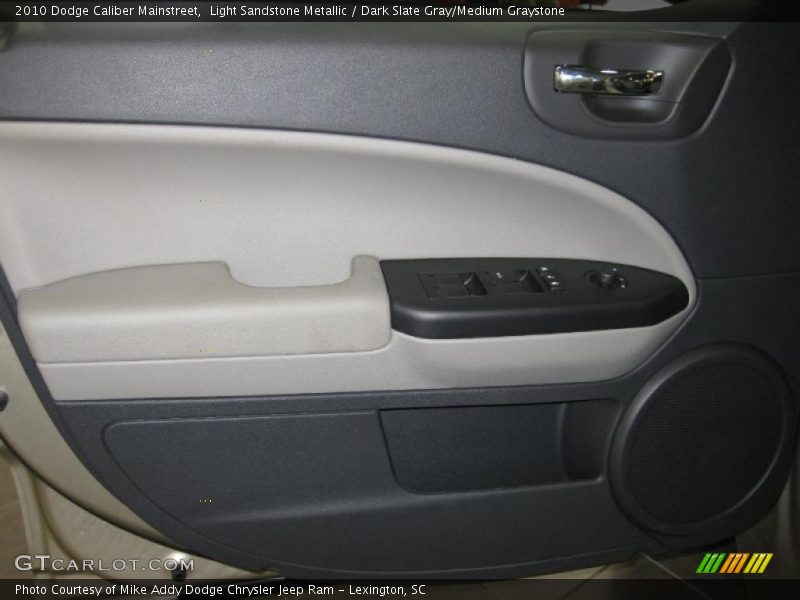 Light Sandstone Metallic / Dark Slate Gray/Medium Graystone 2010 Dodge Caliber Mainstreet