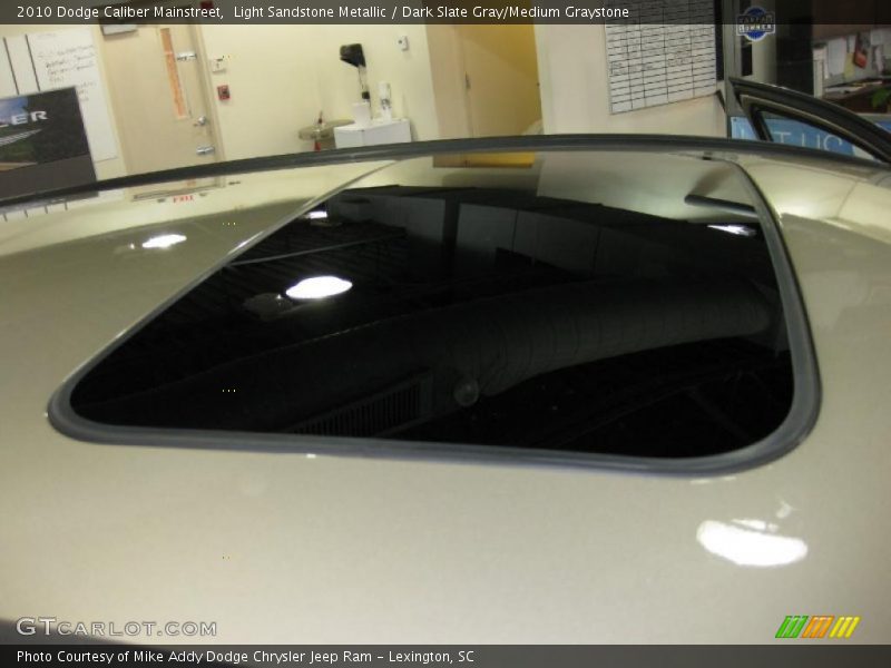 Light Sandstone Metallic / Dark Slate Gray/Medium Graystone 2010 Dodge Caliber Mainstreet