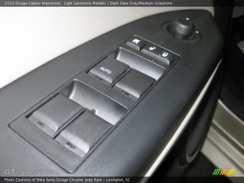 Light Sandstone Metallic / Dark Slate Gray/Medium Graystone 2010 Dodge Caliber Mainstreet