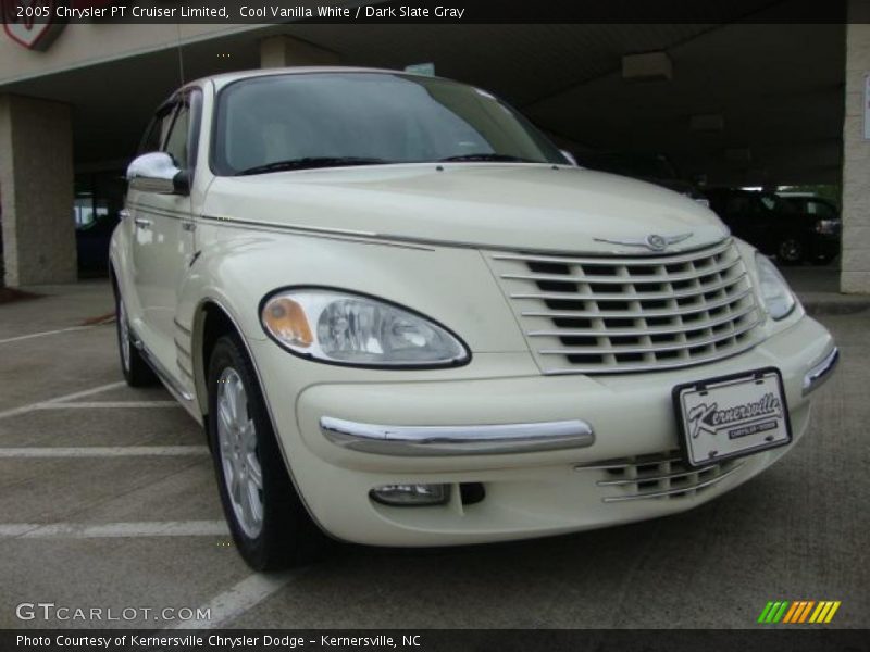 Cool Vanilla White / Dark Slate Gray 2005 Chrysler PT Cruiser Limited