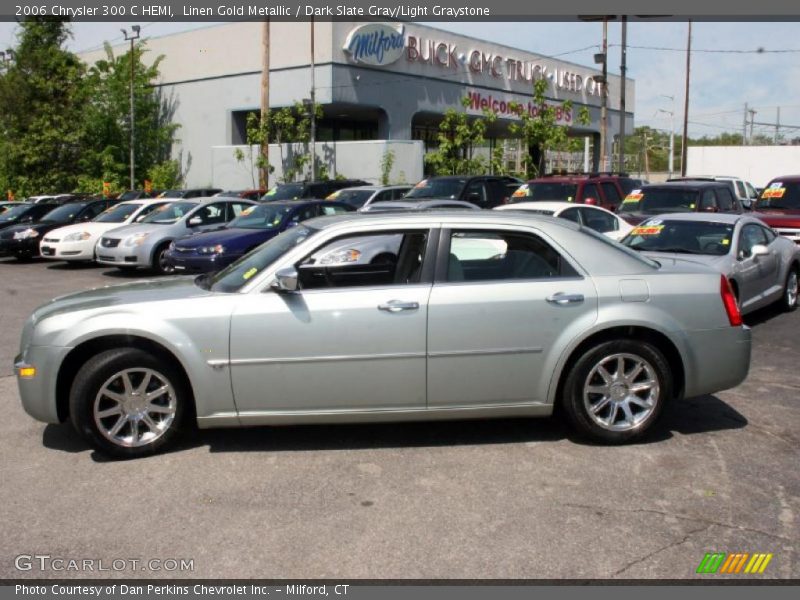 Linen Gold Metallic / Dark Slate Gray/Light Graystone 2006 Chrysler 300 C HEMI