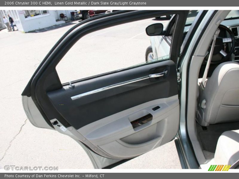 Linen Gold Metallic / Dark Slate Gray/Light Graystone 2006 Chrysler 300 C HEMI