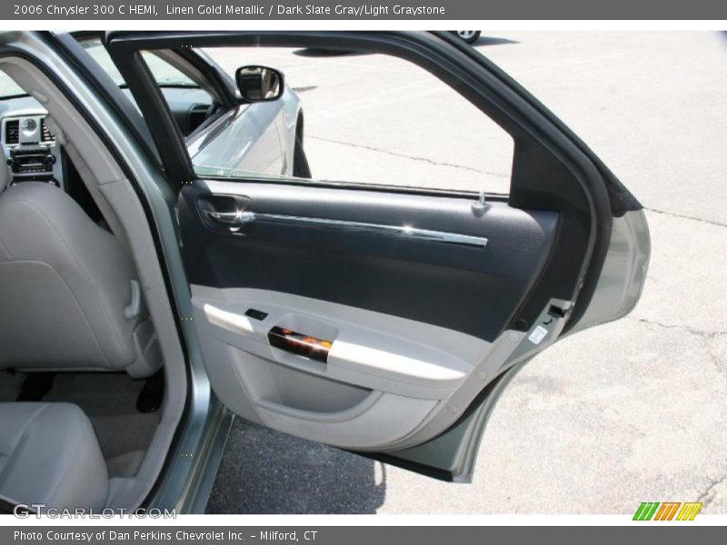 Linen Gold Metallic / Dark Slate Gray/Light Graystone 2006 Chrysler 300 C HEMI