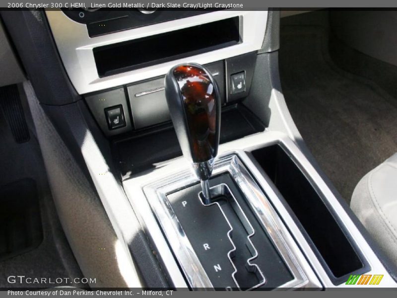 Linen Gold Metallic / Dark Slate Gray/Light Graystone 2006 Chrysler 300 C HEMI