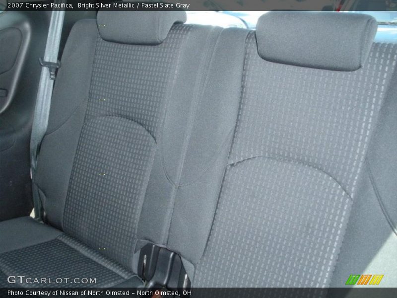 Bright Silver Metallic / Pastel Slate Gray 2007 Chrysler Pacifica