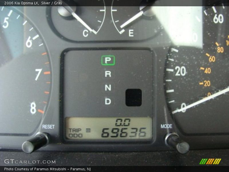 Silver / Gray 2006 Kia Optima LX