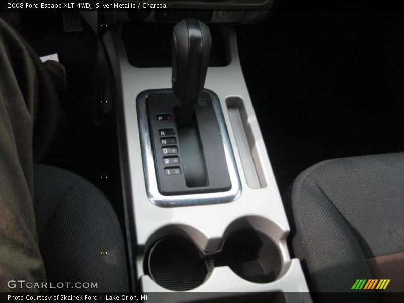 Silver Metallic / Charcoal 2008 Ford Escape XLT 4WD