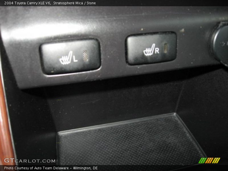 Stratosphere Mica / Stone 2004 Toyota Camry XLE V6