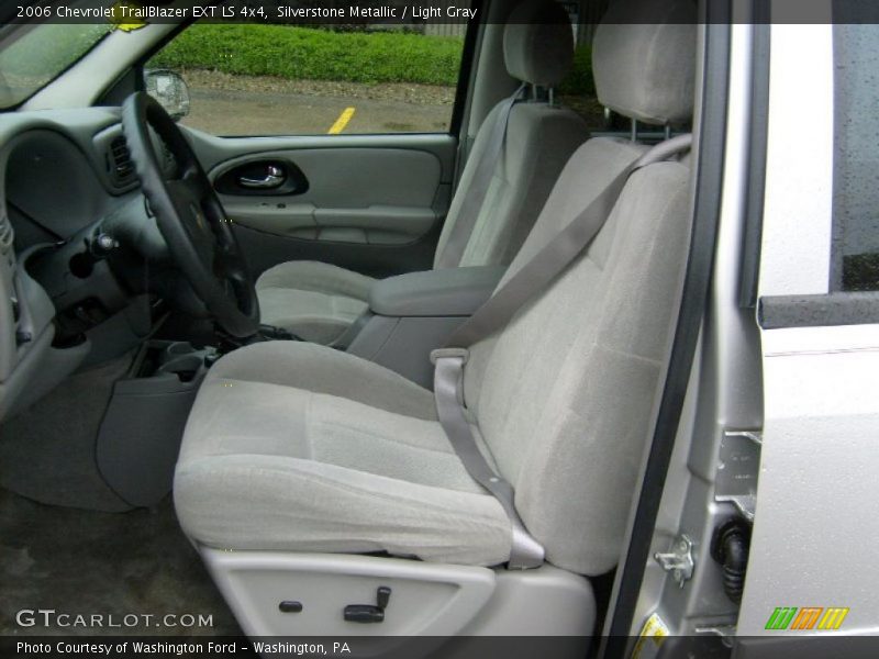 Silverstone Metallic / Light Gray 2006 Chevrolet TrailBlazer EXT LS 4x4