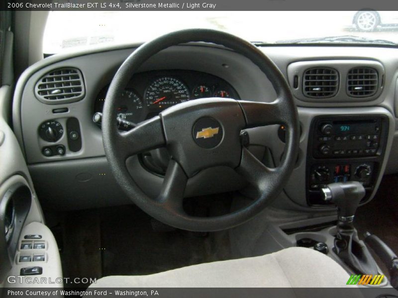 Silverstone Metallic / Light Gray 2006 Chevrolet TrailBlazer EXT LS 4x4