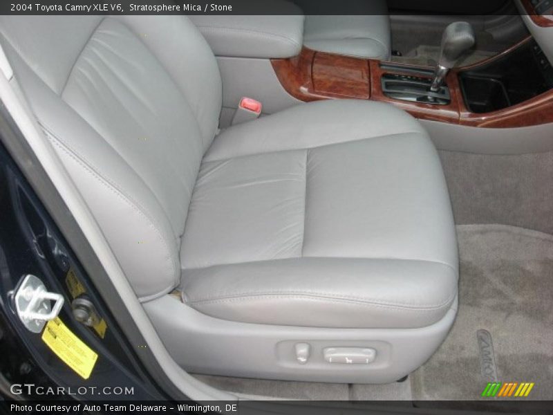 Stratosphere Mica / Stone 2004 Toyota Camry XLE V6