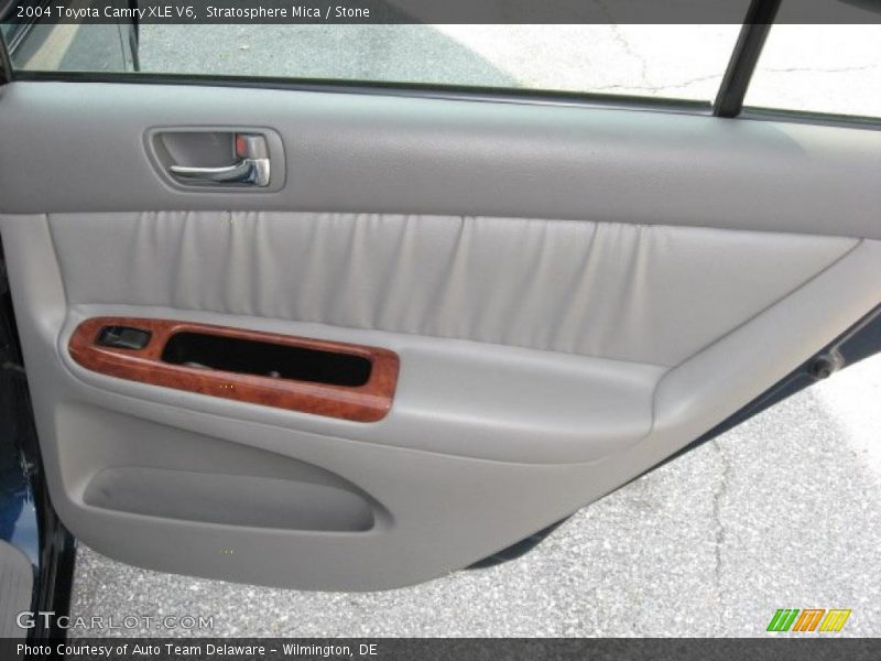 Stratosphere Mica / Stone 2004 Toyota Camry XLE V6
