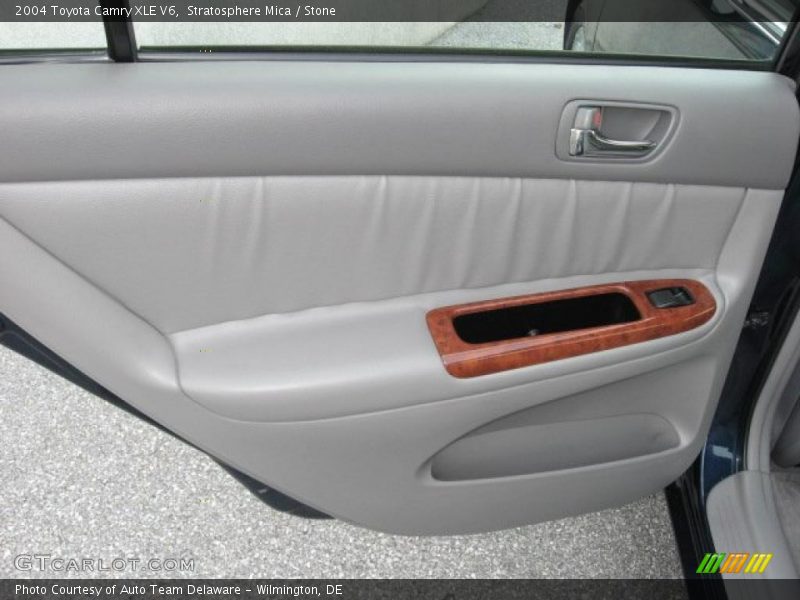 Stratosphere Mica / Stone 2004 Toyota Camry XLE V6