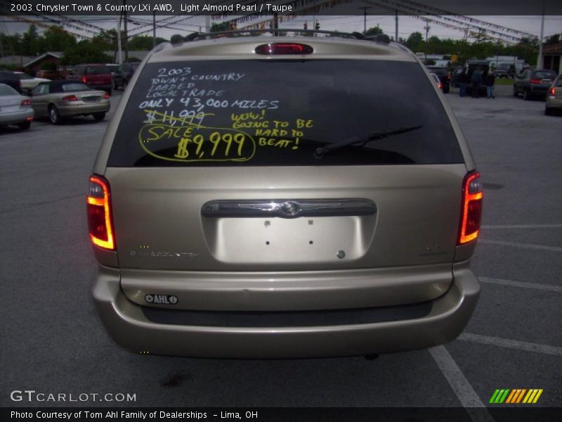 Light Almond Pearl / Taupe 2003 Chrysler Town & Country LXi AWD