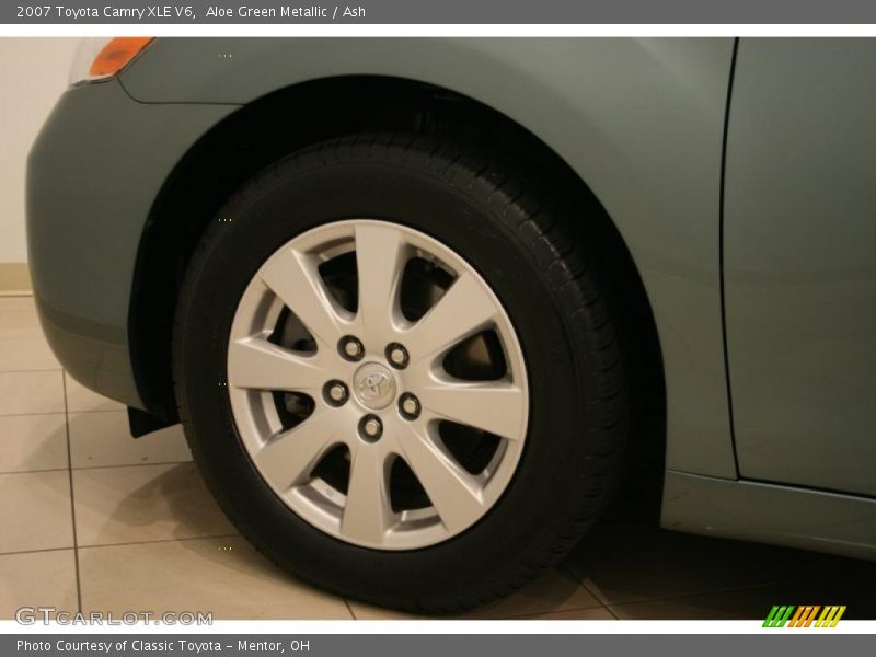 Aloe Green Metallic / Ash 2007 Toyota Camry XLE V6