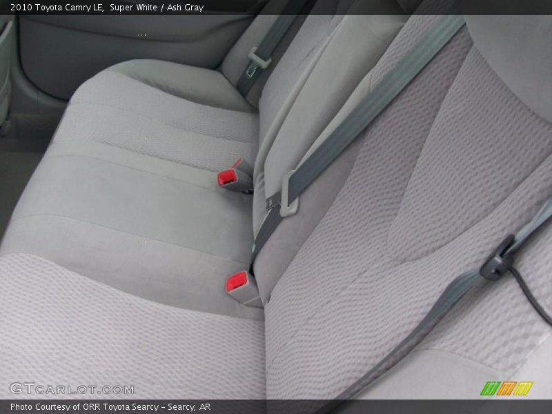 Super White / Ash Gray 2010 Toyota Camry LE