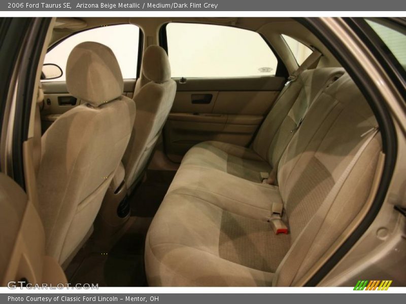 Arizona Beige Metallic / Medium/Dark Flint Grey 2006 Ford Taurus SE