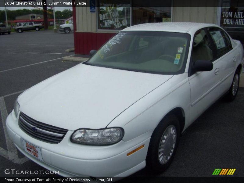 Summit White / Beige 2004 Chevrolet Classic