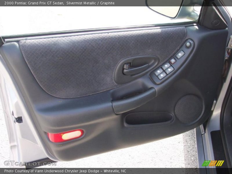 Silvermist Metallic / Graphite 2000 Pontiac Grand Prix GT Sedan
