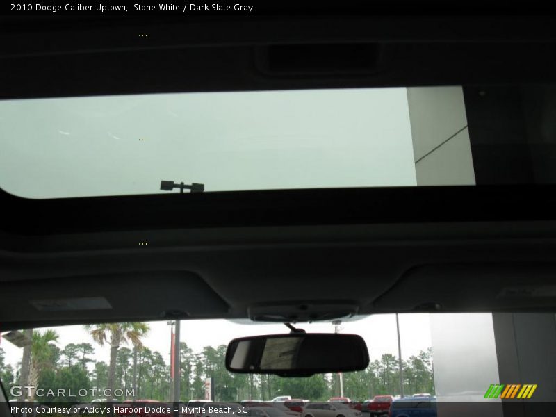 Stone White / Dark Slate Gray 2010 Dodge Caliber Uptown