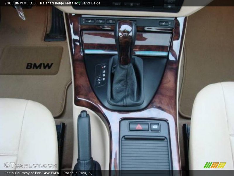 Kalahari Beige Metallic / Sand Beige 2005 BMW X5 3.0i